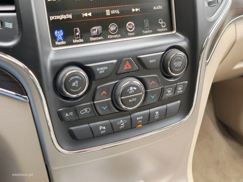 Jeep Grand Cherokee 23