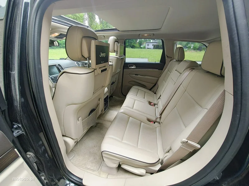 Jeep Grand Cherokee 28