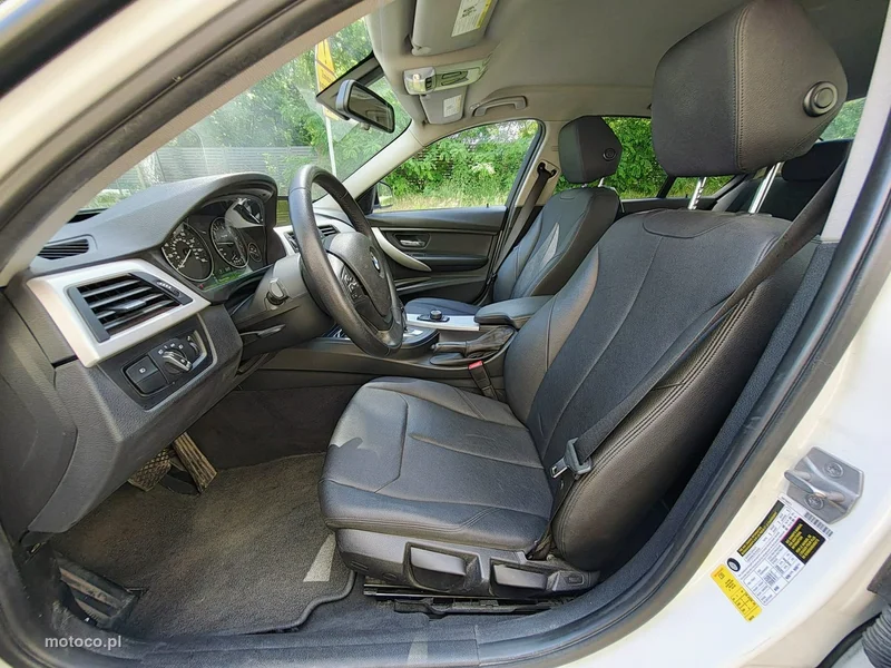 BMW Seria 3 F30 320 12