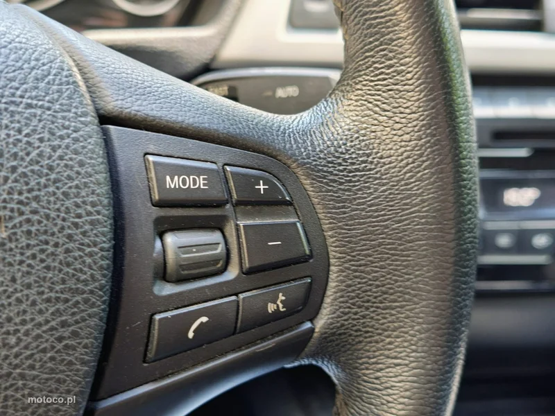 BMW Seria 3 F30 320 25
