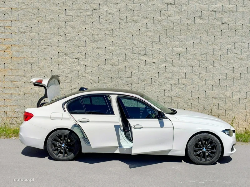 BMW Seria 3 F30 320 9