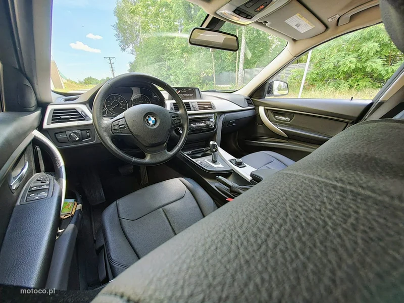 BMW Seria 3 F30 320 10