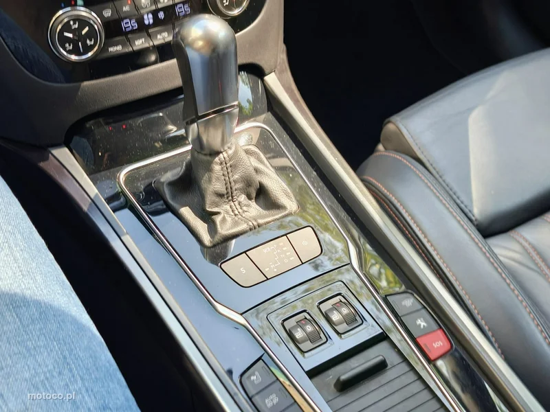 Peugeot 508 RXH 25