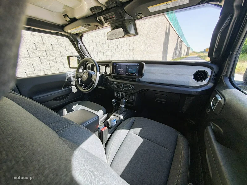 Jeep Wrangler 9