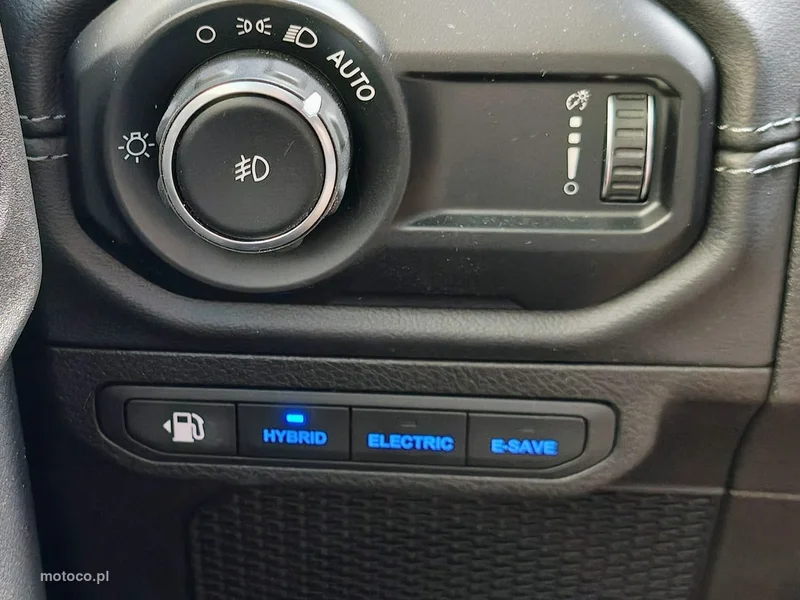 Jeep Wrangler 21