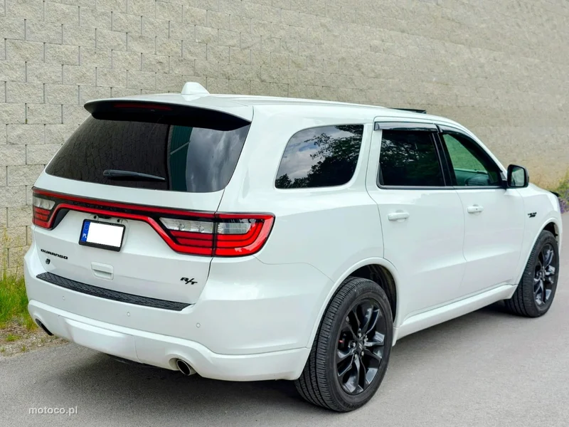 Dodge Durango 4