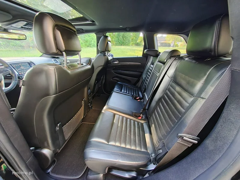 Jeep Grand Cherokee 26