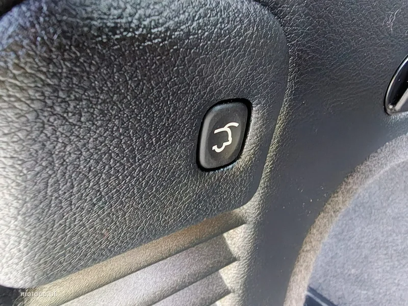 Jeep Grand Cherokee 32