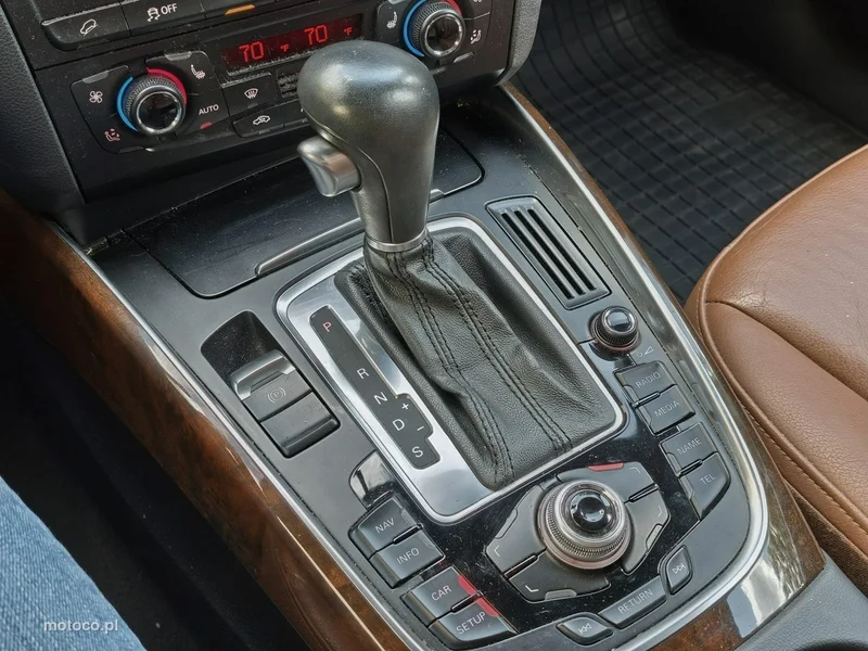 Audi Q5 8R 19