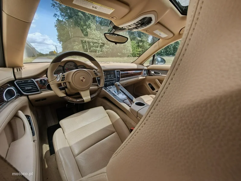 Porsche Panamera 970 16