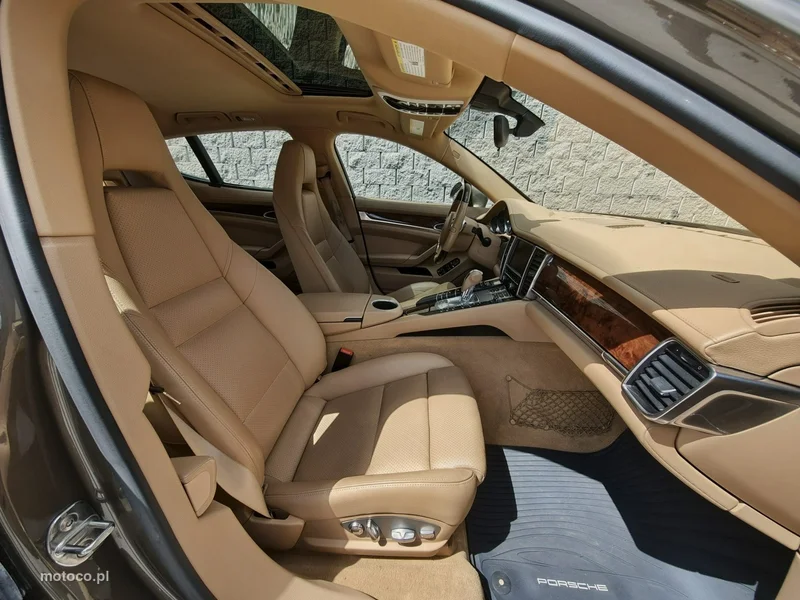 Porsche Panamera 970 17
