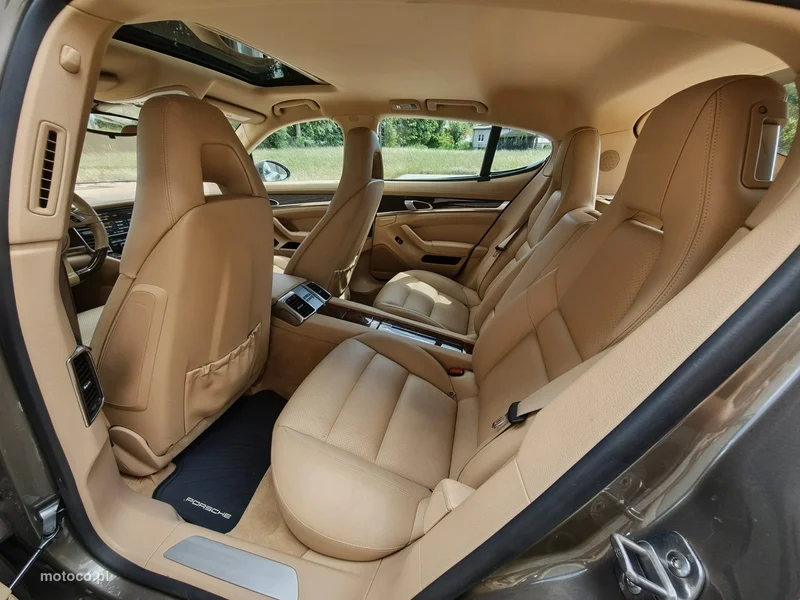 Porsche Panamera 970 19