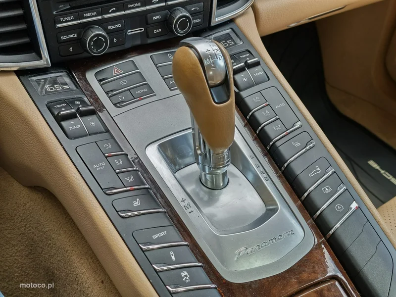 Porsche Panamera 970 21