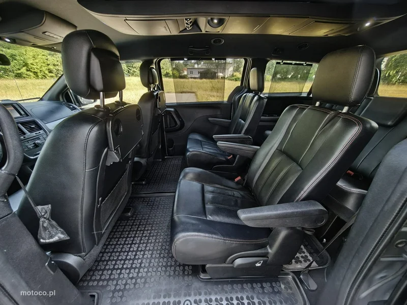 Dodge Grand Caravan 15