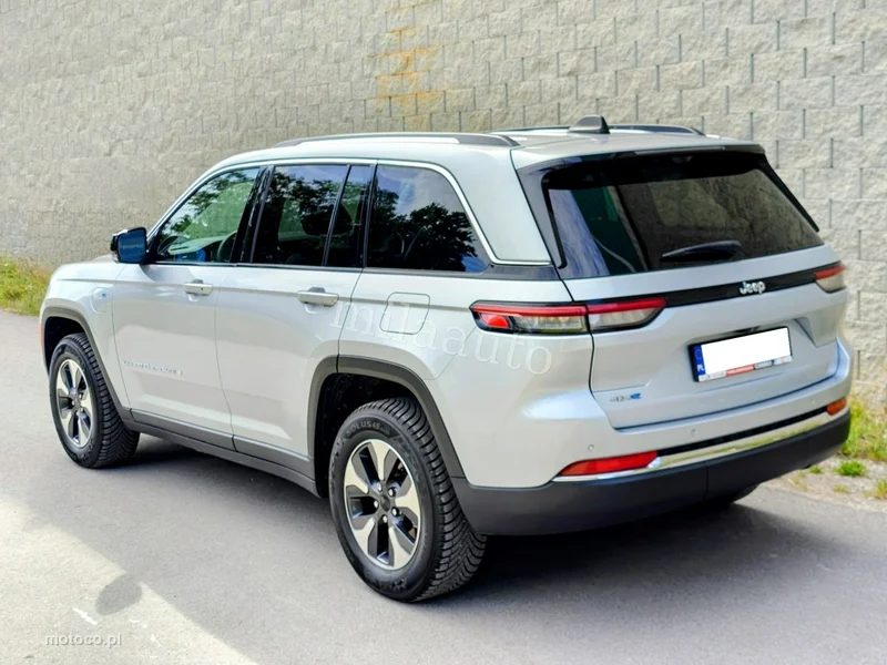 Jeep Grand Cherokee 6