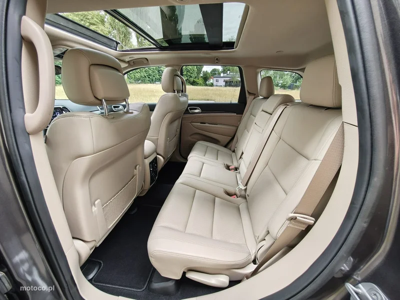 Jeep Grand Cherokee 13