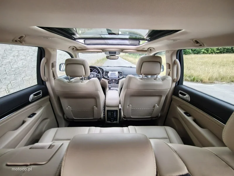 Jeep Grand Cherokee 15
