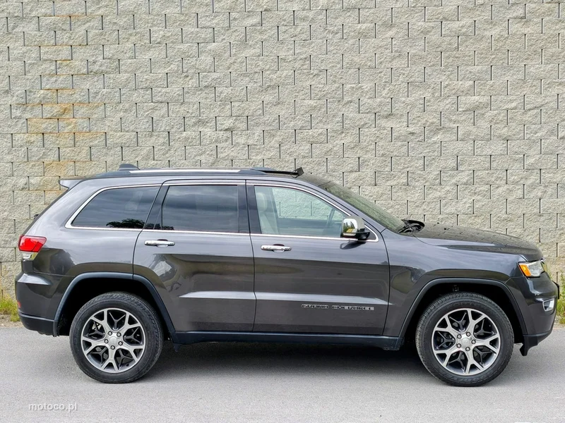 Jeep Grand Cherokee 8