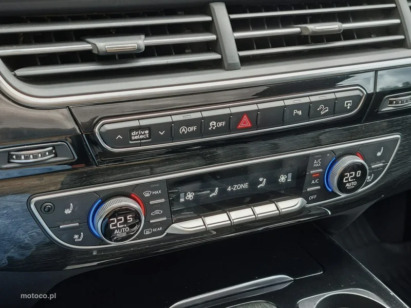 Audi Q7 4M 26