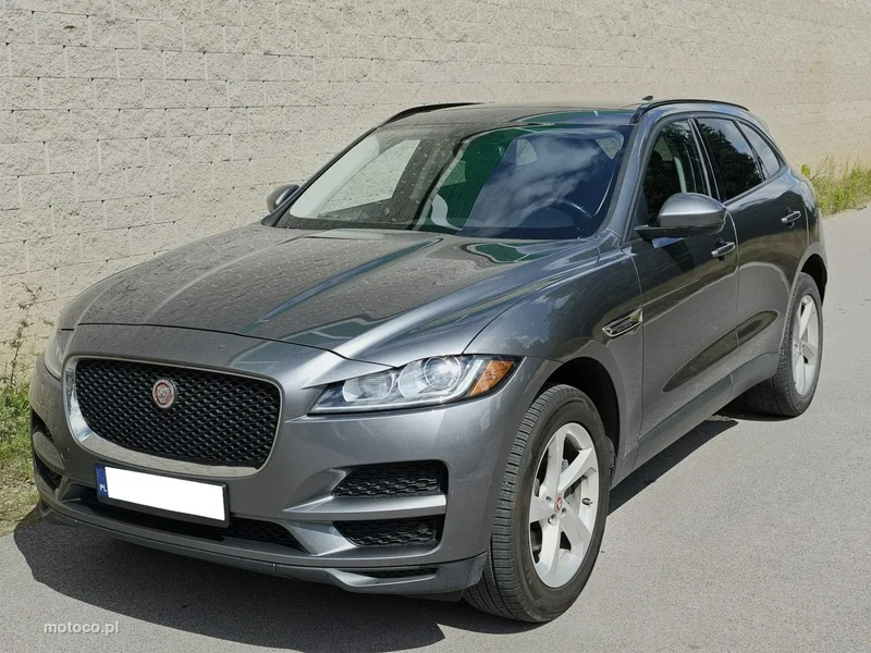 Jaguar F-Pace 3