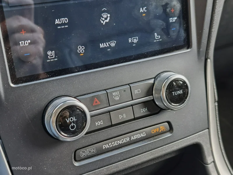 Ford Edge 13