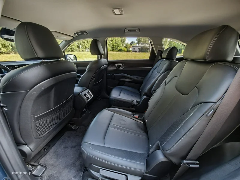 Kia Sorento 13