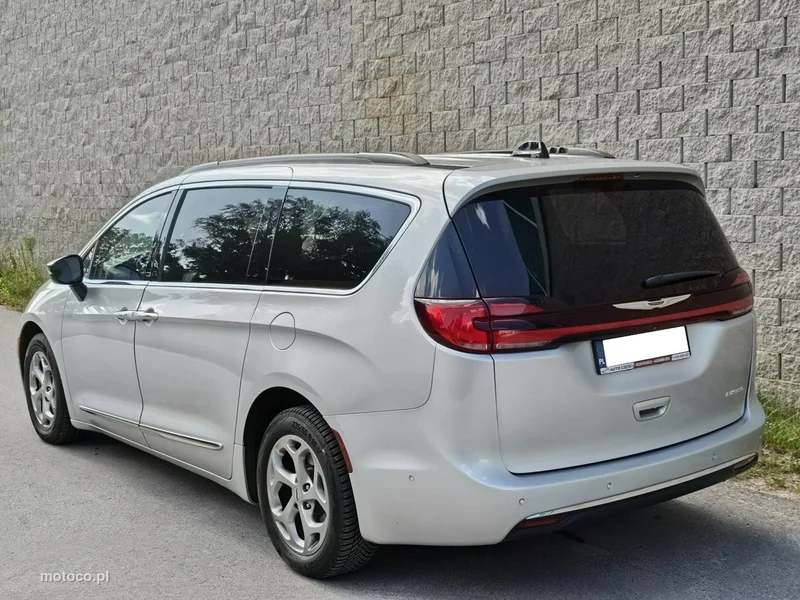 Chrysler Pacifica 6