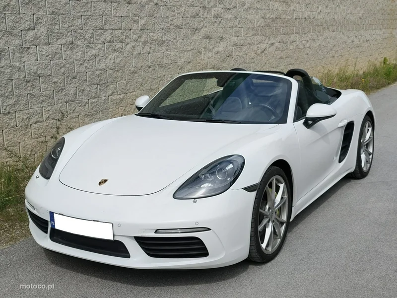 Porsche 718 Boxster 3