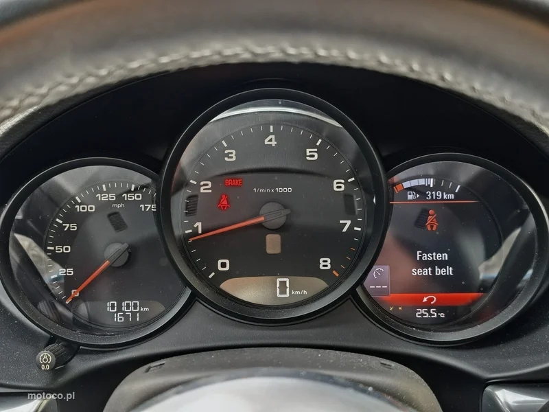 Porsche 718 Boxster 28