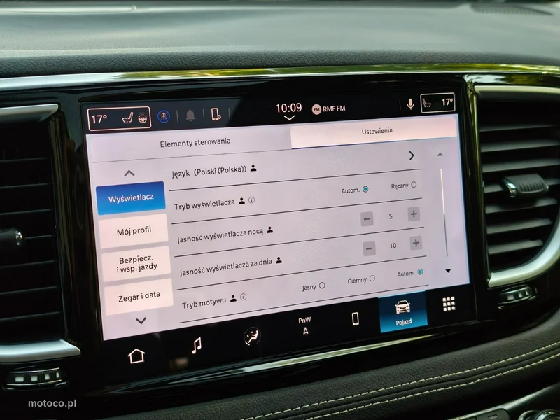 Chrysler Pacifica 33
