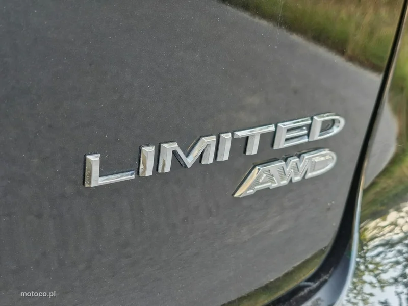 Chrysler Pacifica 10