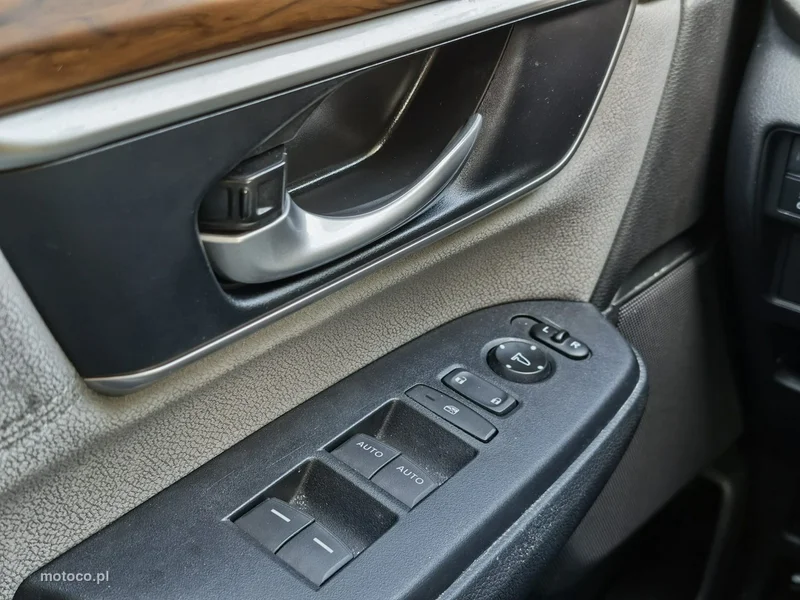 Honda CR-V 10