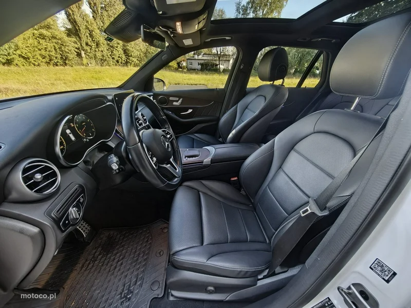 Mercedes-Benz GLC X254 300 12