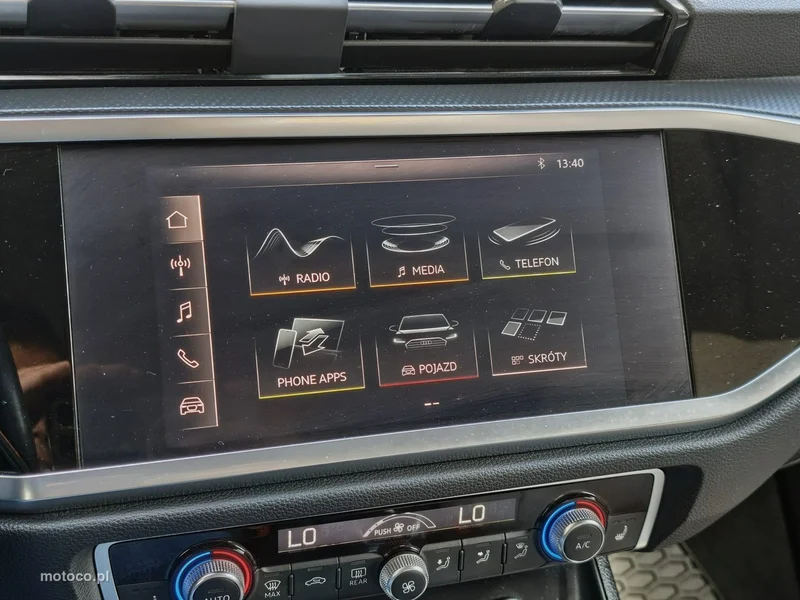 Audi Q3 F3 24