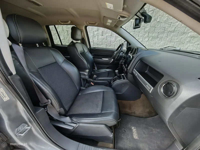 Jeep Compass 16