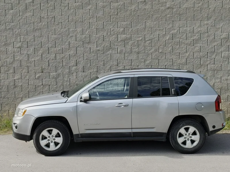 Jeep Compass 8