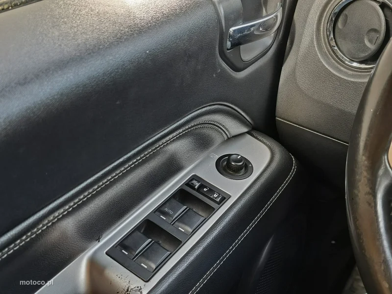 Jeep Compass 10