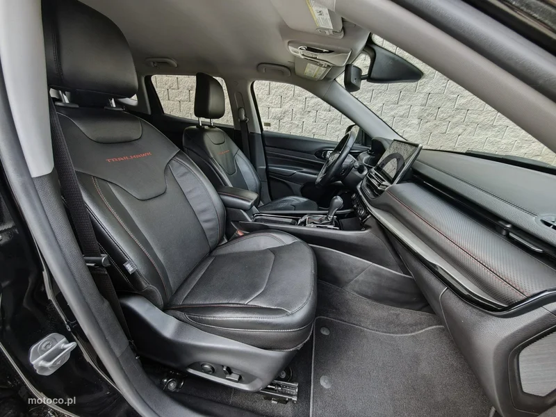 Jeep Compass 13