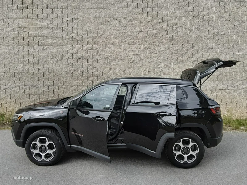 Jeep Compass 10