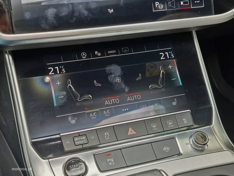 Audi A6 C8 25