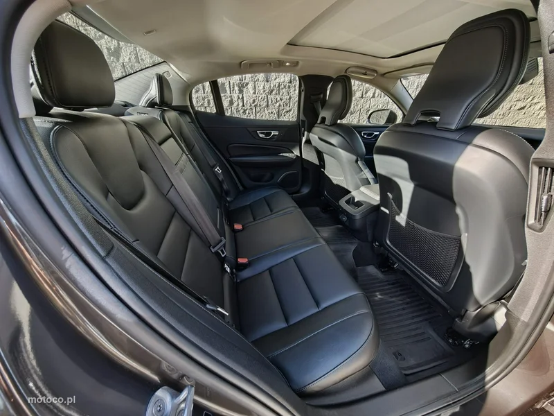 Volvo S60 15