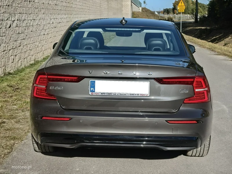 Volvo S60 5
