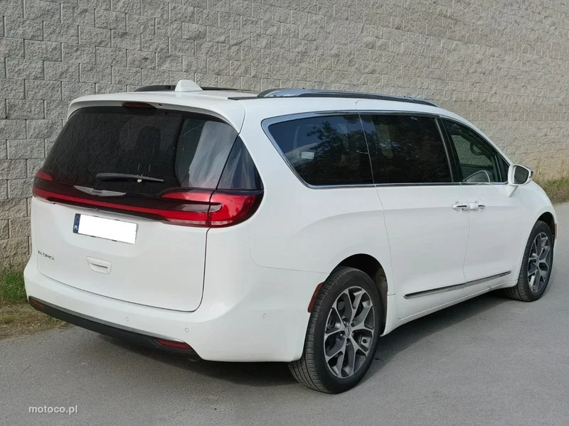 Chrysler Pacifica 6