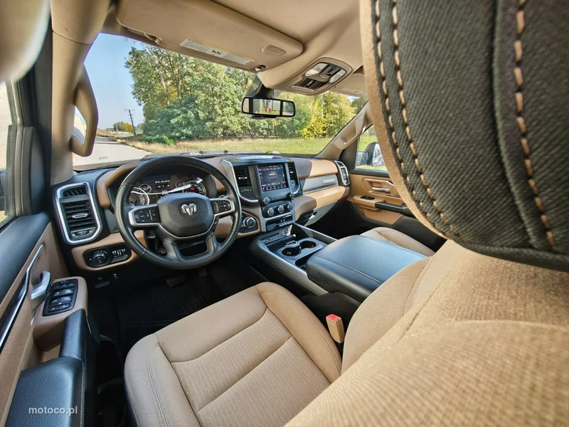 RAM 1500 11