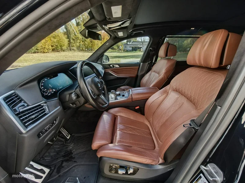 BMW X7 G07 13