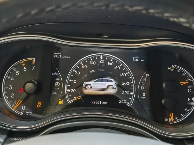 Jeep Grand Cherokee 19