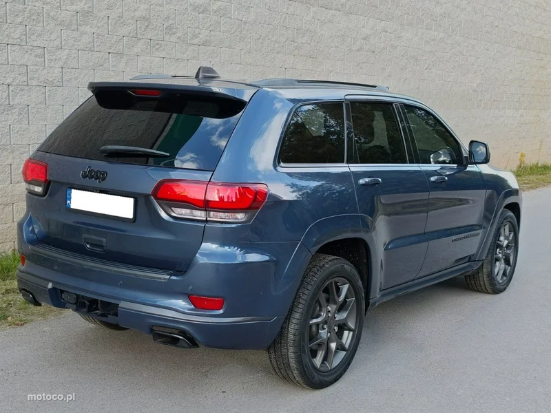 Jeep Grand Cherokee 4