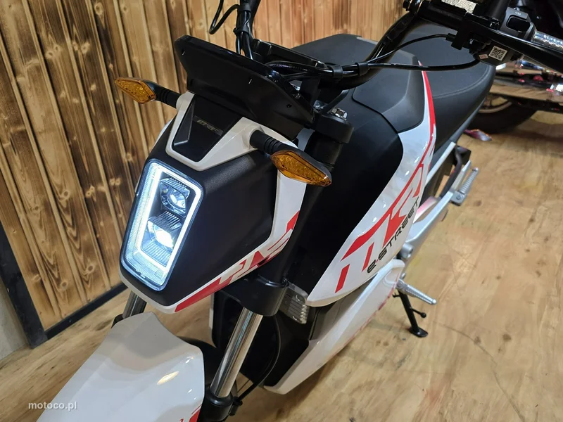 Kayo Inny 9
