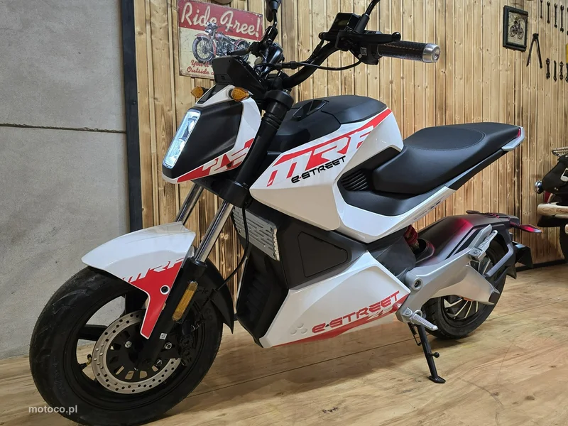 Kayo Inny 10