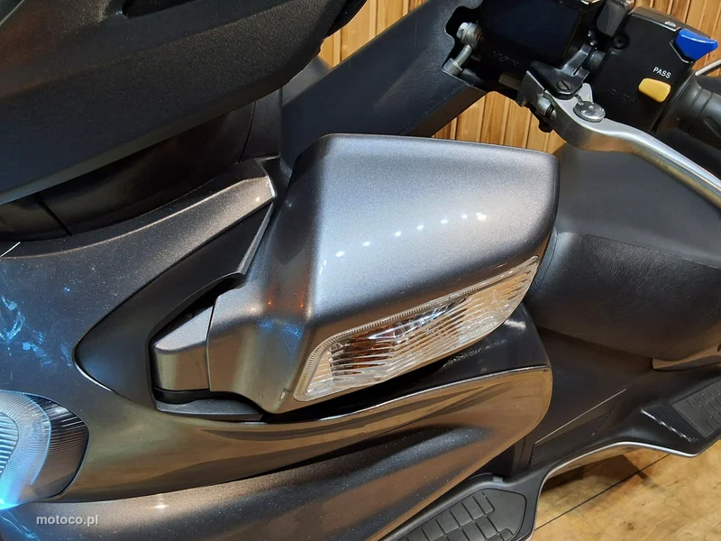 Suzuki Burgman 13